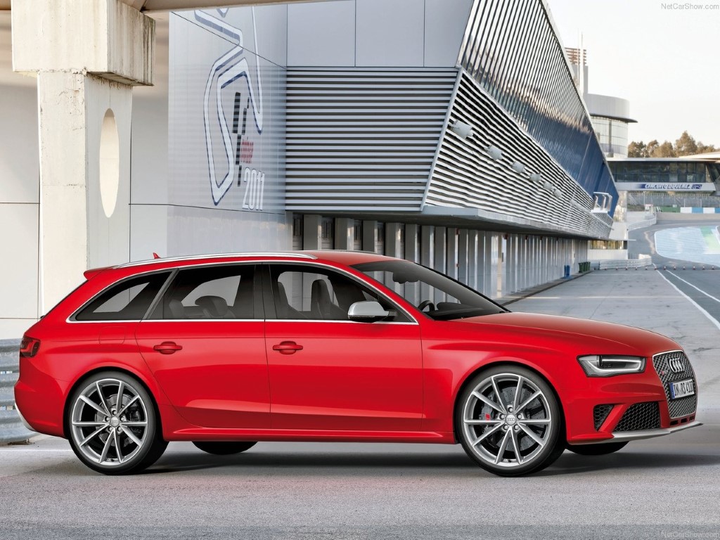 Audi RS4 Avant 4.2 V8